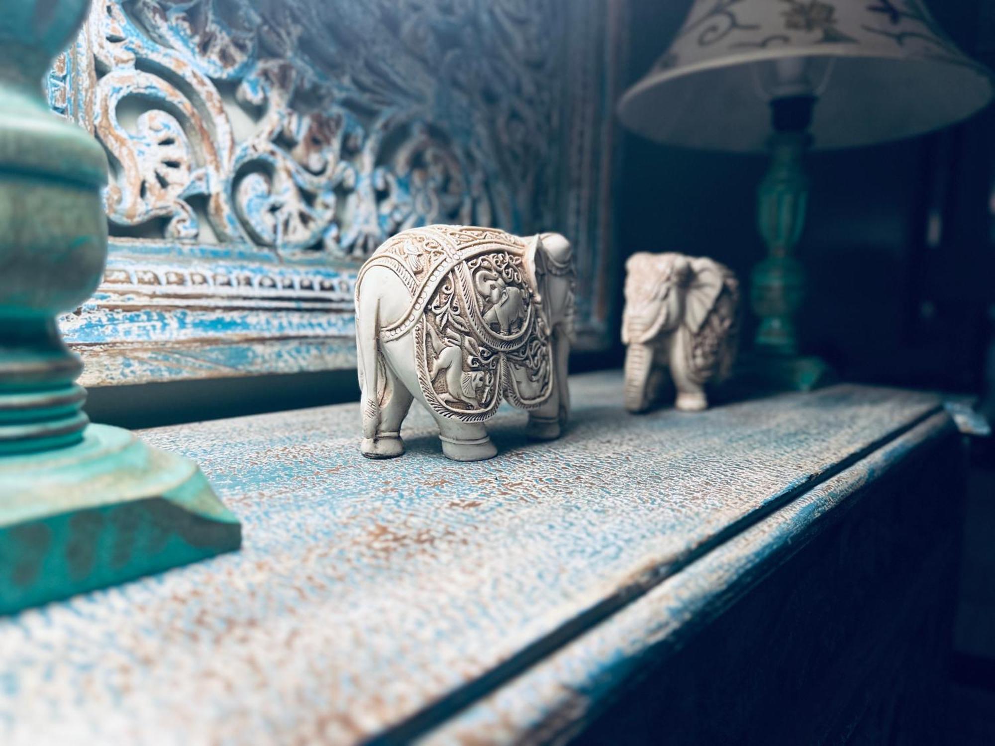 Vraj Vilas Vrindāvan Exteriör bild